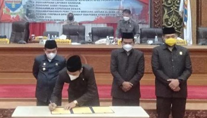 DPRD Mengesahkan APBD Jambi 2024 Sebesar Rp5,1 Triliun