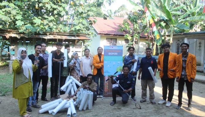 Lulus Pendanaan Program Mahasiswa Kepada Masyarakat (P2M2), Tim P2M2 Universitas Jambi Membangun Desa Anti Banjir dengan revitalisasi Teknologi Biopori.