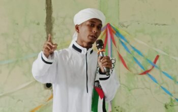 Fenomena Gen Z di Ujung Barat Indonesia: Ustadz Muchtar Andhika, Imam Besar Masjid 17 Tahun di Sabang